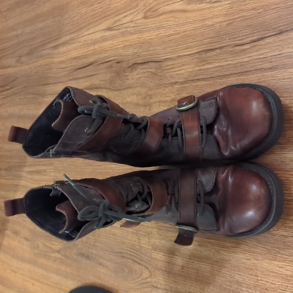 Born Women's Marxia Moto Combat Boot Size 8 brown Burgundy Buckle Lace Up - Picture 10 of 10